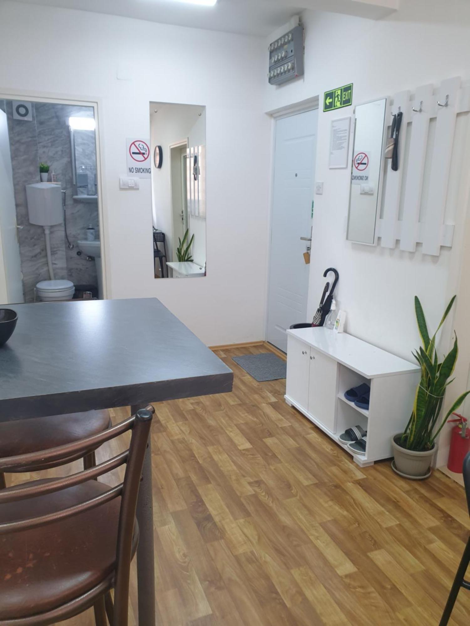 Despot Apartmani นิส ภายนอก รูปภาพ