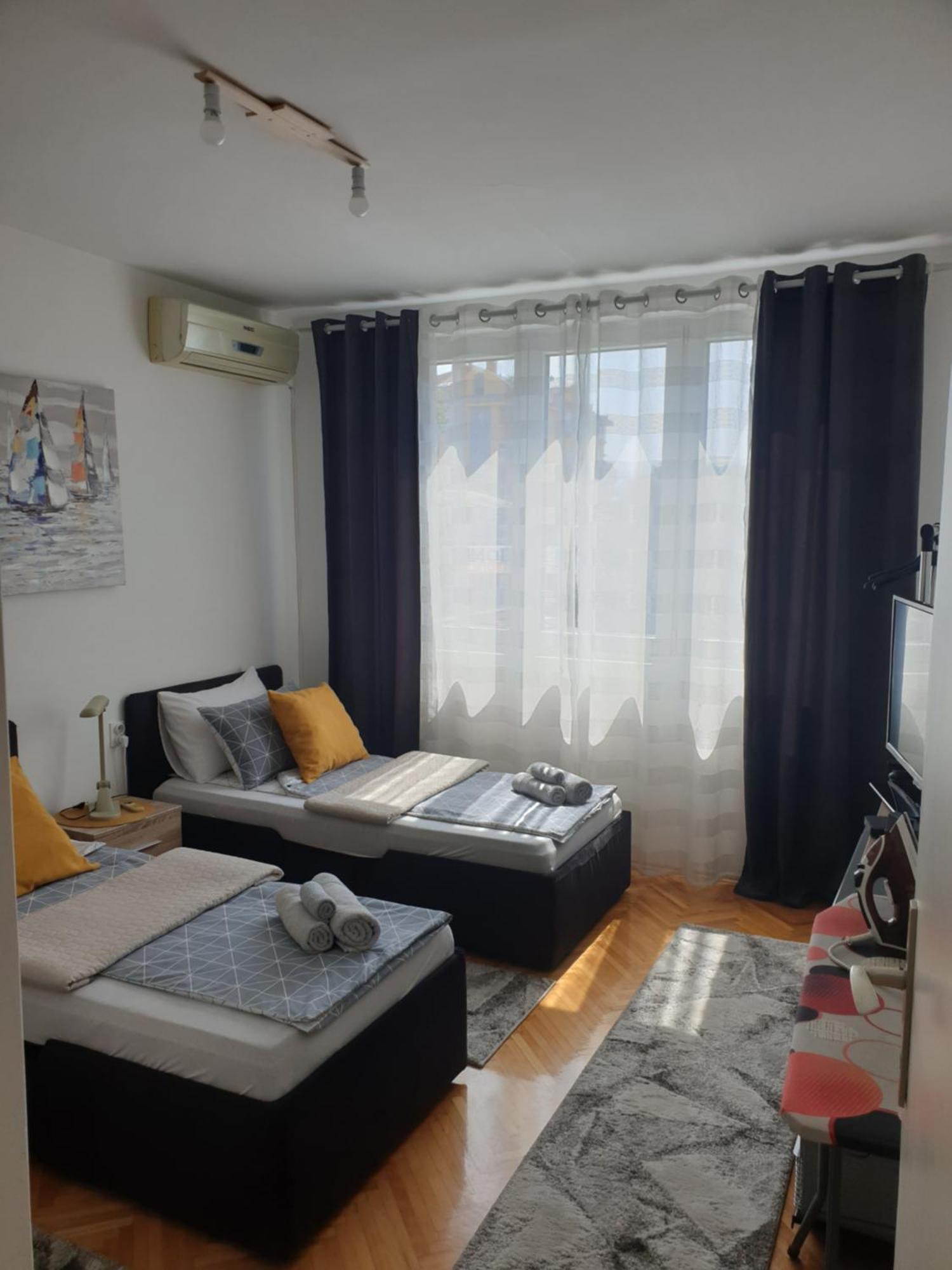 Despot Apartmani นิส ภายนอก รูปภาพ